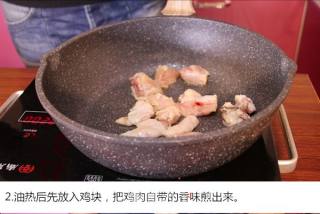 鸡腿煎豆腐的做法步骤：2