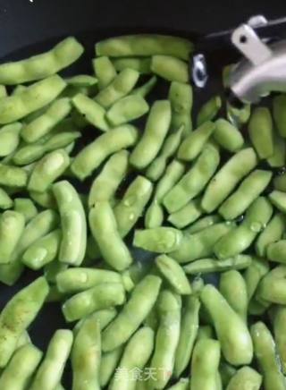 夏日懒人餐#煮毛豆的做法步骤：3