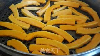 南瓜饼的做法步骤：1