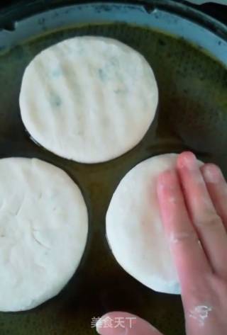 烫面馅饼的做法步骤：7