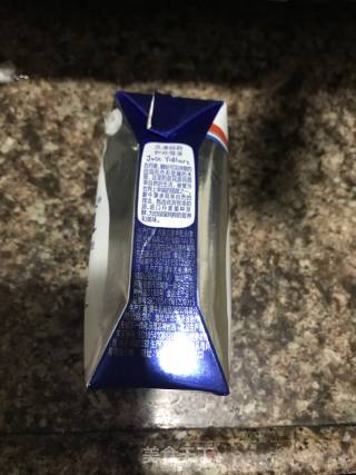 水果酸奶冻的做法步骤：1