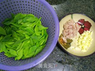 刀豆炒肉丝的做法步骤：3