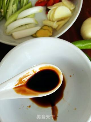 泡椒爆炒腰花的做法步骤：9
