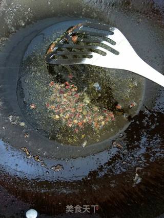 泡椒爆炒腰花的做法步骤：20