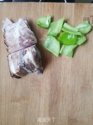 手撕包菜的做法步骤：2