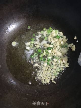 清炒西兰花的做法步骤：6