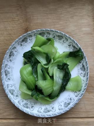 油菜炒木耳的做法步骤：4