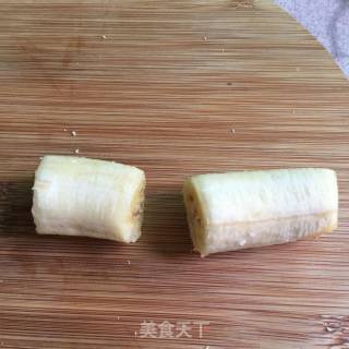 肉松香蕉吐司卷的做法步骤：4