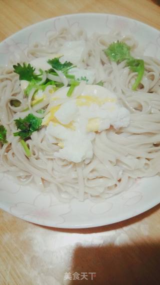 “夏季懒人饭”鸡蛋面条的做法步骤：5