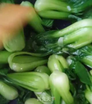 香菇油菜的做法步骤：3