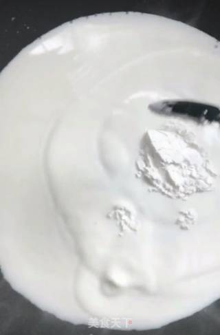 椰蓉牛奶冻的做法步骤：3