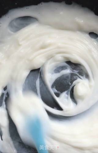椰蓉牛奶冻的做法步骤：4
