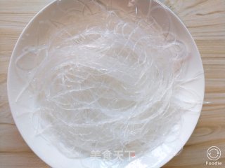 好吃下饭的素食“泡椒粉丝蒸金针卷”的做法步骤：8