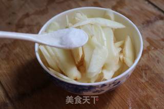 仔姜炒肉的做法步骤：2