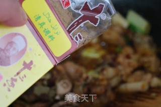 蘑菇烧鸡腿的做法步骤：10