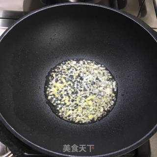 洋葱香干小炒面的做法步骤：3