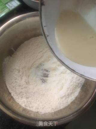 豆角肉末包子的做法步骤：1