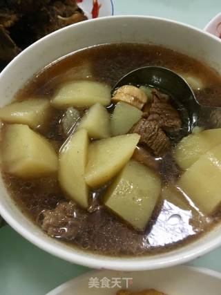 牛肉炖土豆的做法步骤：3