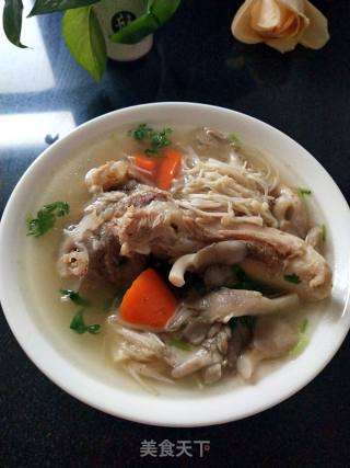 大骨菌菇汤的做法步骤：7