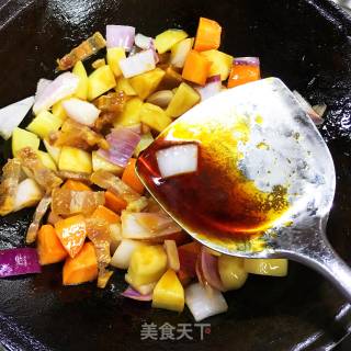 土豆焖饭的做法步骤：12