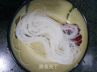 金针菇蒸粉丝的做法步骤：2