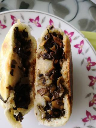 发面什锦干菜馅饼的做法步骤：13