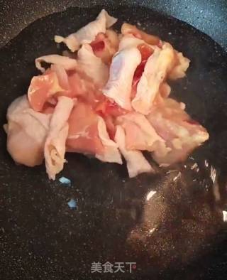 大盘鸡的做法步骤：1