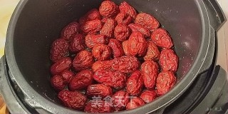 红枣泥的做法步骤：2