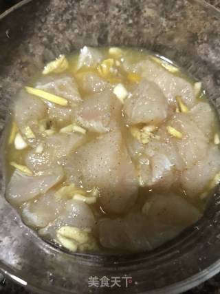 橙香纸包鱼的做法步骤：2