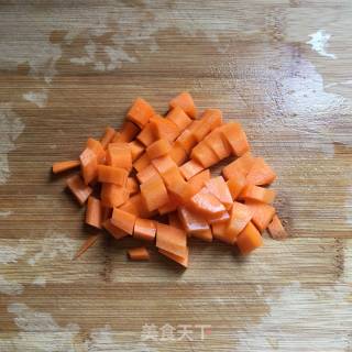 腊肠青豆焖饭的做法步骤：3