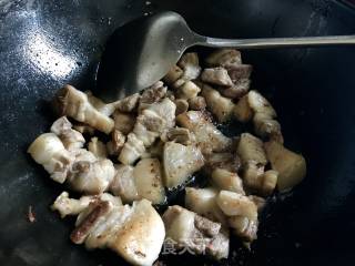 红烧肉的做法步骤：4