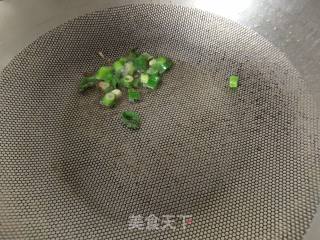 刺五加鸡蛋汤的做法步骤：2