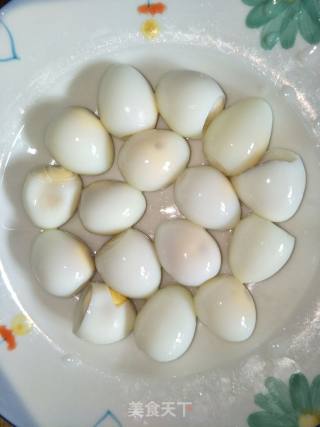 红烧肉丸鹌鹑蛋的做法步骤：5