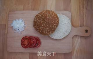 起司汉堡（芝士汉堡）-爆浆多汁的做法步骤：1