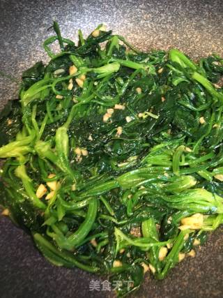 蒜蓉菠菜的做法步骤：4