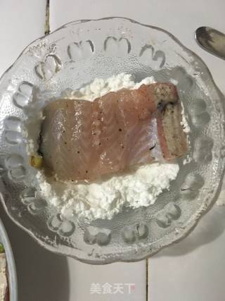 香酥椒盐鱼块的做法步骤：8