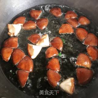 高颜值的香菇炒油菜的做法步骤：4