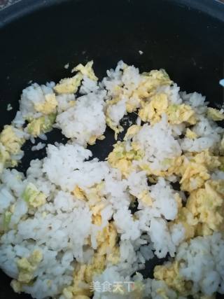 香芹蛋炒饭的做法步骤：7