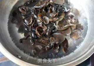 凉拌木耳的做法步骤：4