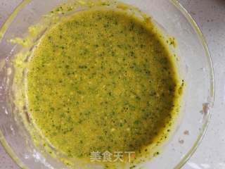 西兰花煎蛋饼的做法步骤：7