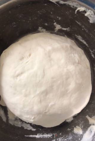 糖馅油酥饼的做法步骤：1