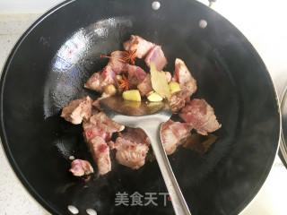 红烧排骨的做法步骤：3