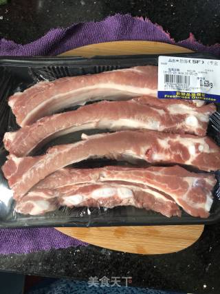 百香果排骨的做法步骤：1
