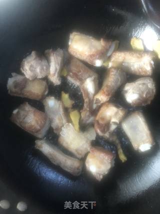 百香果排骨的做法步骤：4