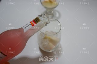 蜜桃气泡酒的做法步骤：5