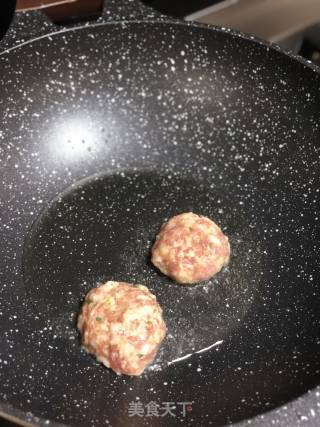 生煎肉饼的做法步骤：5