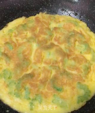 苦瓜鸡蛋饼的做法步骤：9