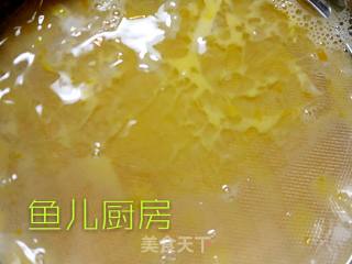 海参炖蛋──“鱼儿厨房”私房菜的做法步骤：4