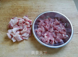 家常小炒肉的做法步骤：1
