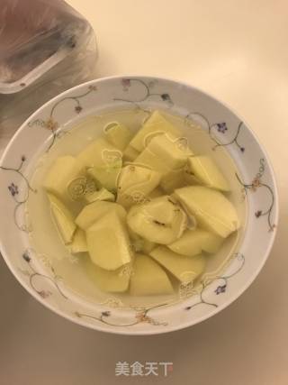 海鲜咖喱意面的做法步骤：2